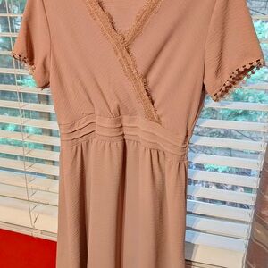 Chic Beige Women's Dress Large